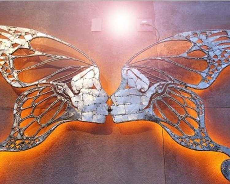 Escultura - Kiss & Fly Ze Vasconcellos Metal SculpturesZe Vasconcellos Metal Sculptures - Metal Sculptures - Campinas - São Paulo - Brasil Esculturas em Metal, Metal Sculptures, Cavalo Metal, Horse Metal, Art Metal, Ze Vasconcellos Metal Sculptures