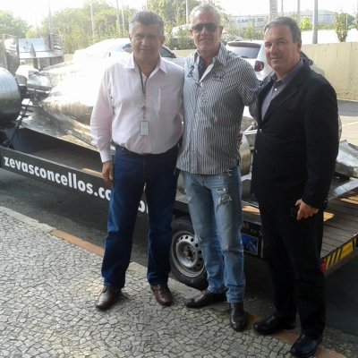 Fórmula 1 - Ze Vasconcellos, Sr.Italo Cardoso e Sr.Joao Mihalik Ze Vasconcellos Metal SculpturesZe Vasconcellos Metal Sculptures - Metal Sculptures - Campinas - São Paulo - Brasil