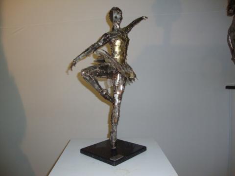 Bailarina - À VENDA Ze Vasconcellos Metal Sculptures - Ze Vasconcellos Metal Sculptures - Metal Sculptures - Campinas - São Paulo - Brasil - 1