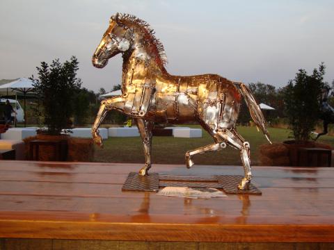 Cavalo Lusitano Ze Vasconcellos Metal Sculptures - Ze Vasconcellos Metal Sculptures - Metal Sculptures - Campinas - São Paulo - Brasil - 1