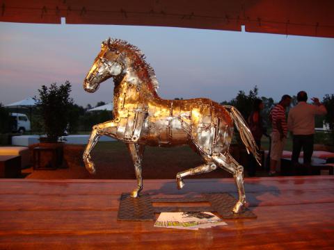Cavalo Lusitano Ze Vasconcellos Metal Sculptures - Ze Vasconcellos Metal Sculptures - Metal Sculptures - Campinas - São Paulo - Brasil - 2